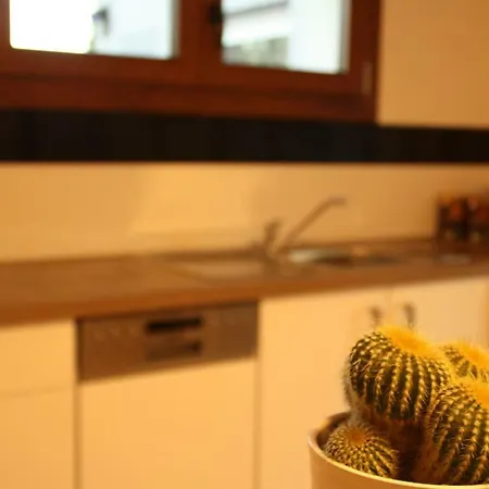 Spacious Studio Minutes Away Kirchberg & Lux Airport * Hostert